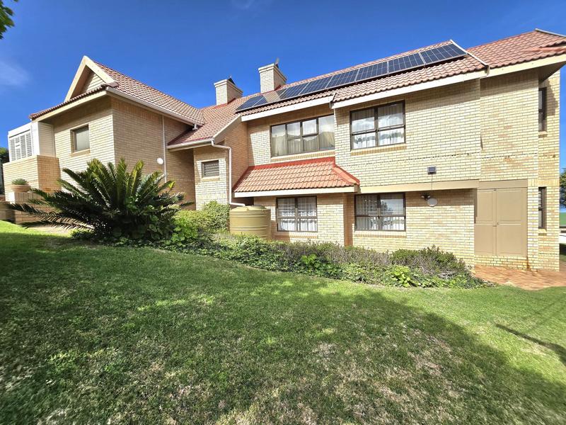 3 Bedroom Property for Sale in Glentana Western Cape